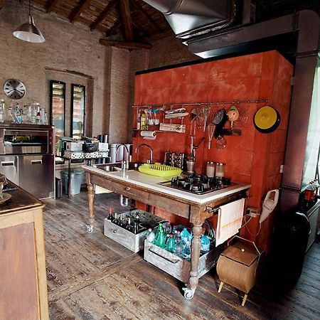 Loft Dellartista. Eclettico, Originale, Unico Daire Ceresara Dış mekan fotoğraf