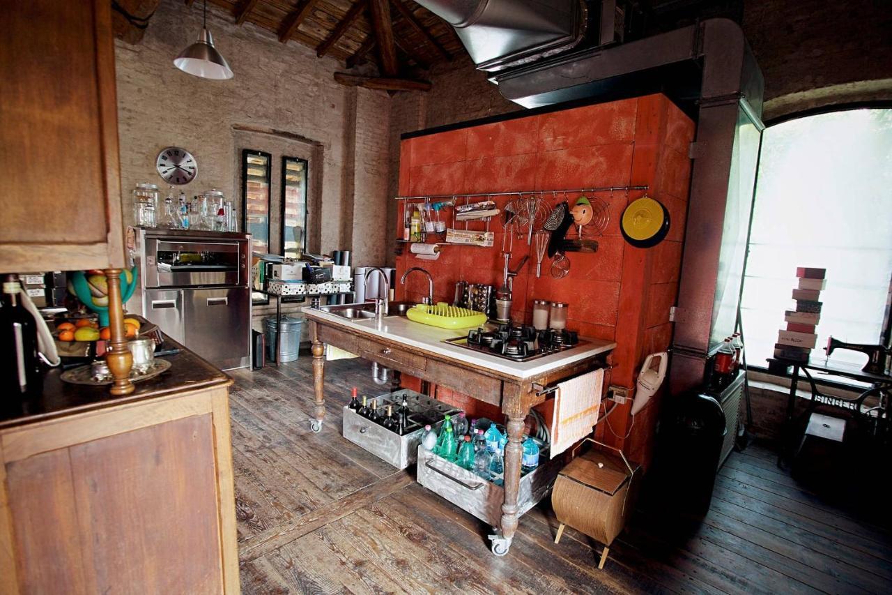Loft Dellartista. Eclettico, Originale, Unico Daire Ceresara Dış mekan fotoğraf